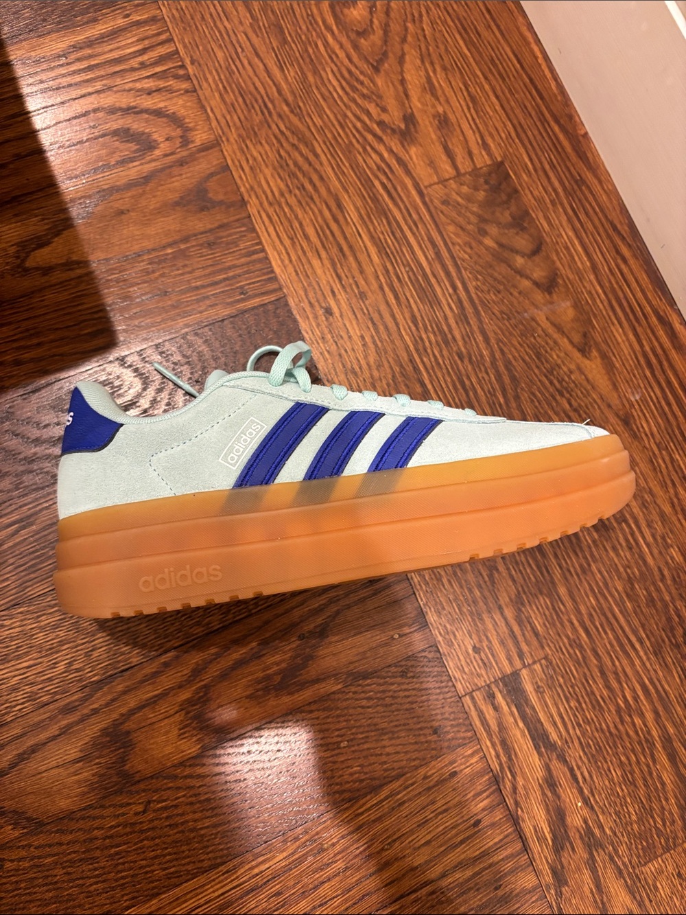 Adidas VL Court Bold Mint Green Sneakers with Blue Stripes - Picture 3 of 8
